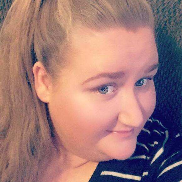 Meet your Posher, Brittany - Picture 1 of 1